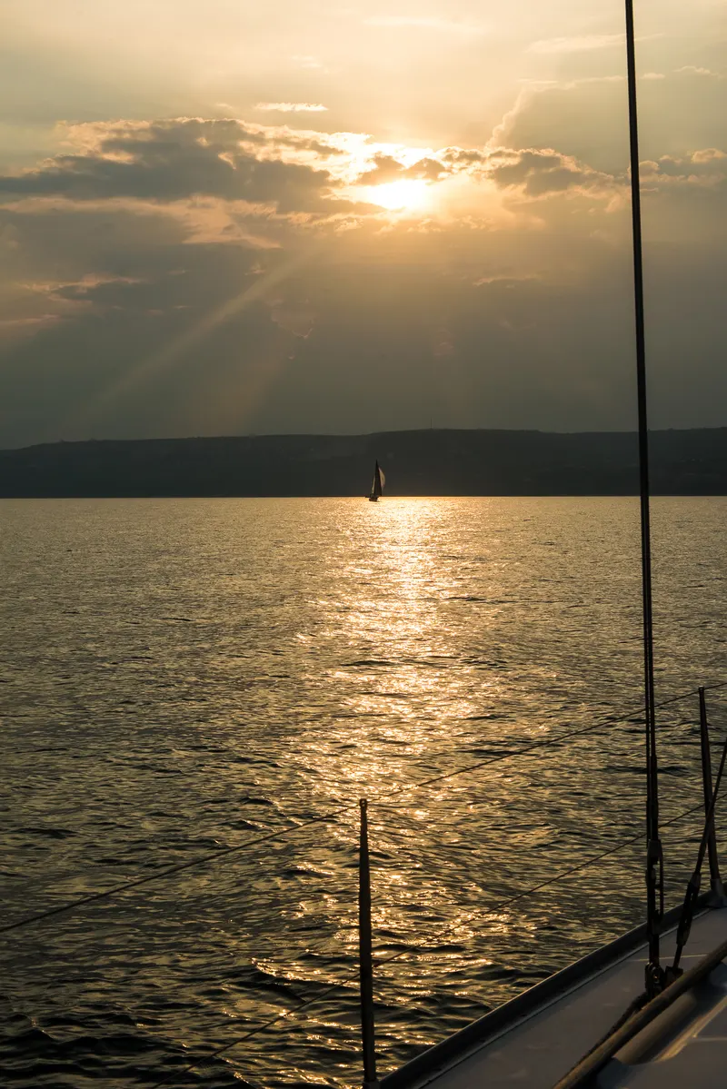 Croazieră la Apus de Soare