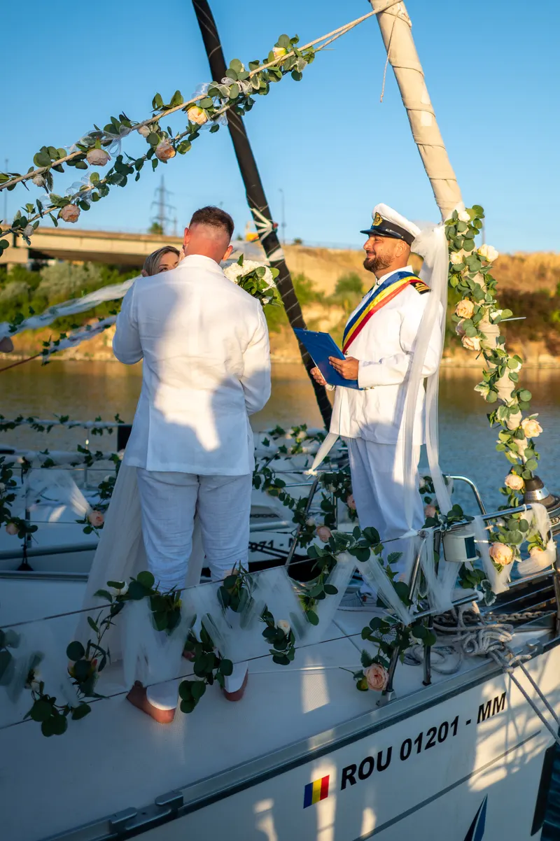 Cununie pe yacht pe Marea Neagră