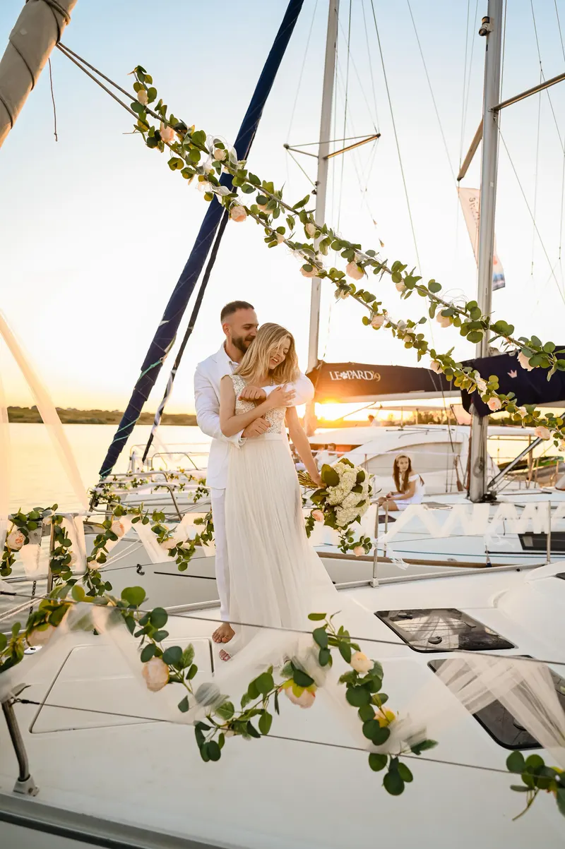 Cununie pe yacht pe Marea Neagră