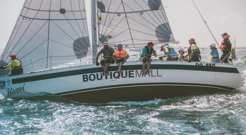 Sezon Competițional de Regate